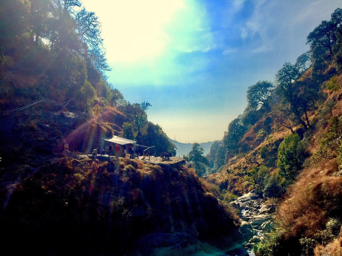 Отель The Unmad, Dharamkot Дармсала Экстерьер фото