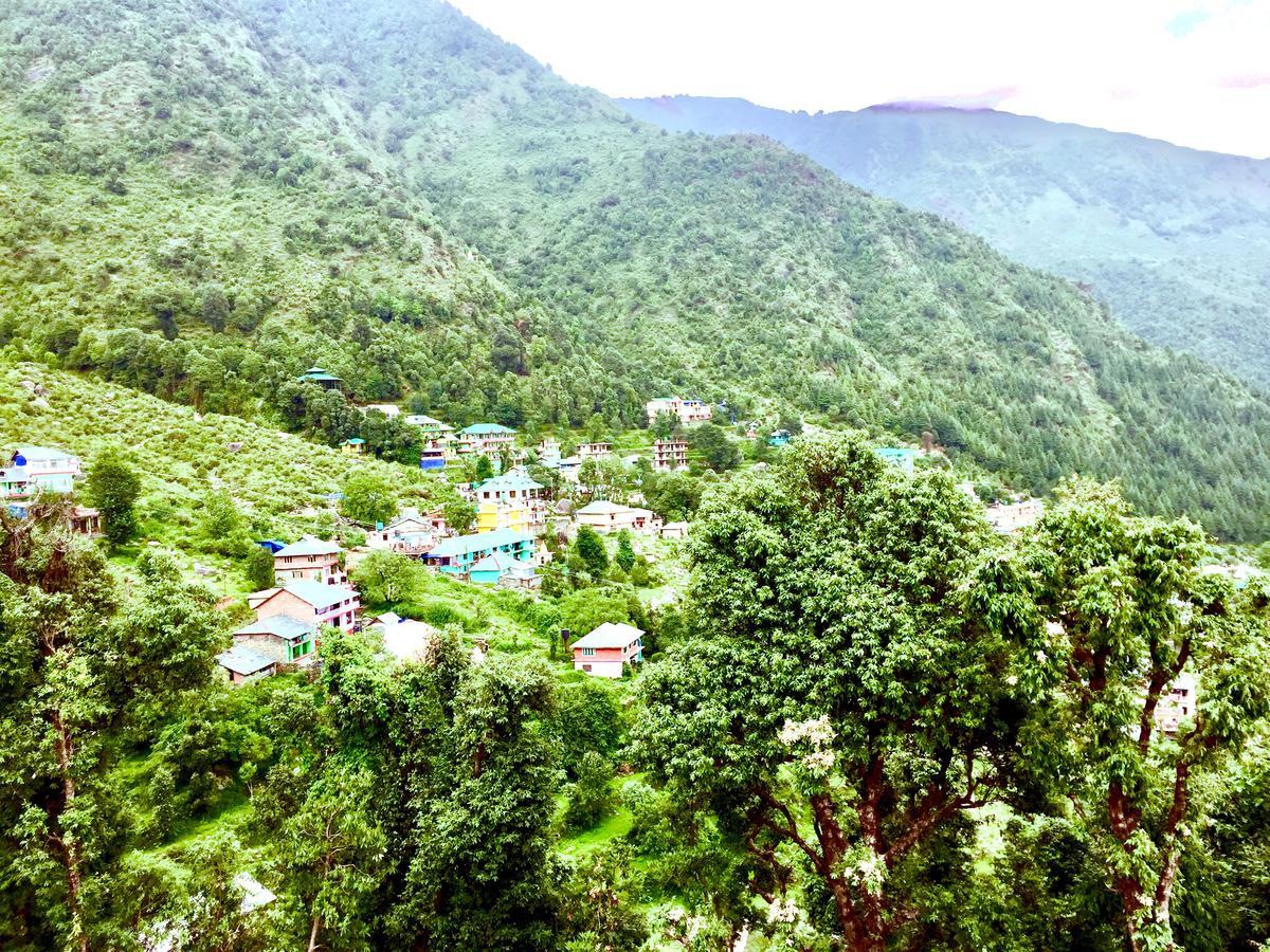 Отель The Unmad, Dharamkot Дармсала Экстерьер фото