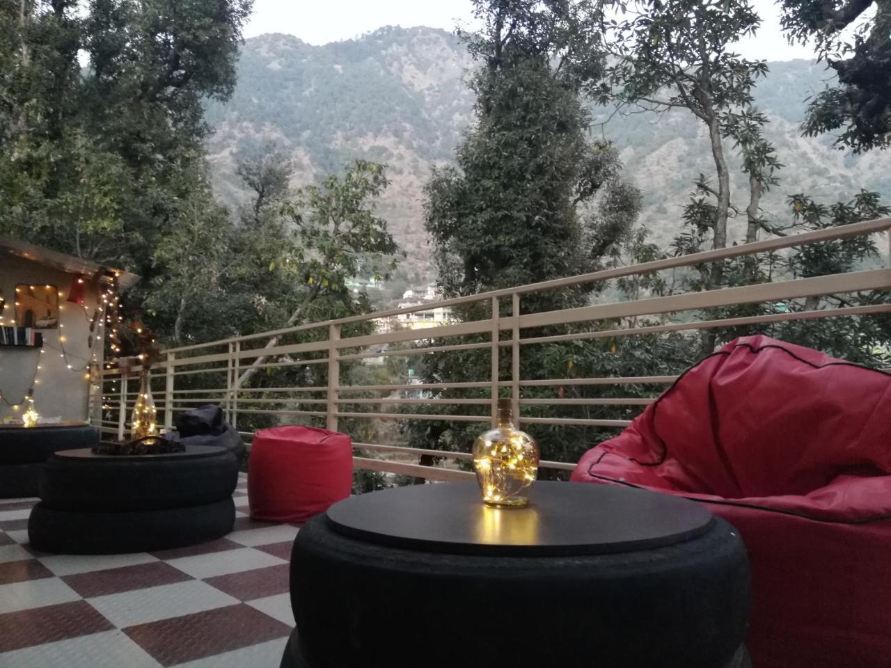 Отель The Unmad, Dharamkot Дармсала Экстерьер фото