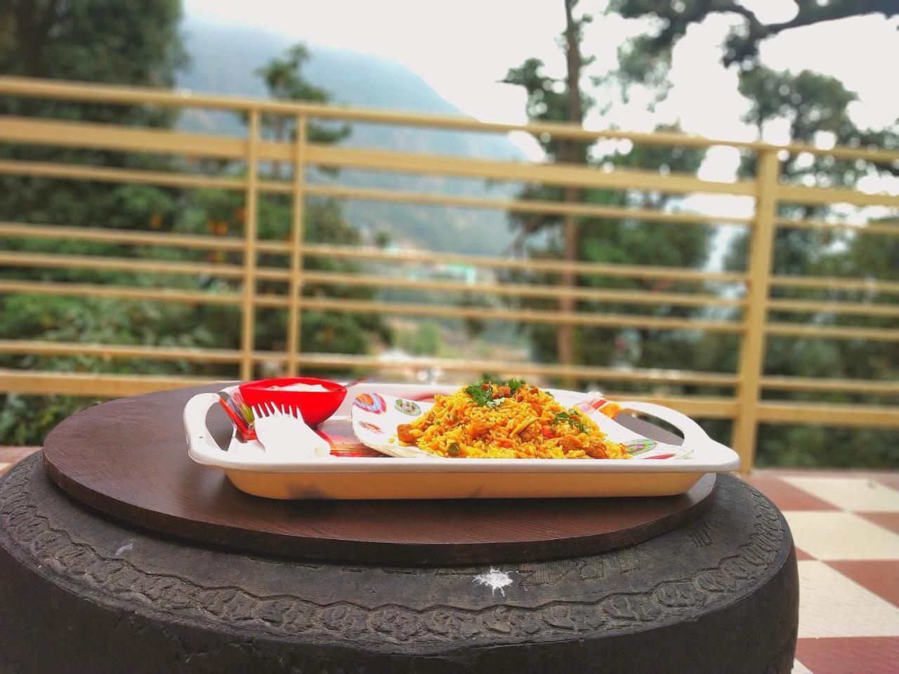 Отель The Unmad, Dharamkot Дармсала Экстерьер фото